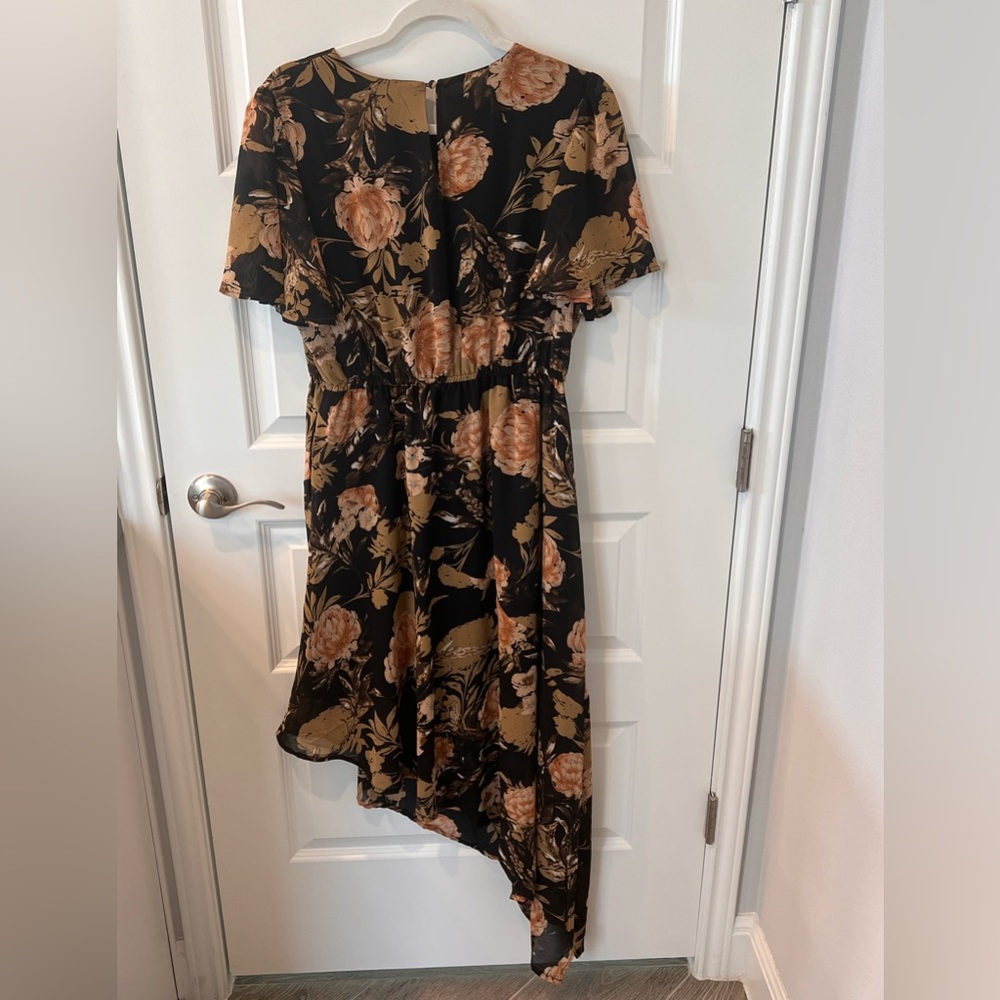 Pretty Black & Tan Floral Midi Hi-Low Dress Hayden Los Angeles SZ L